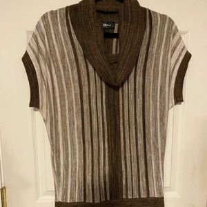Short Sleeve Sweater